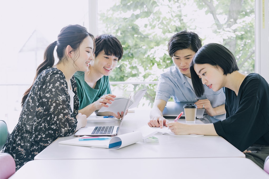 奨学金給付事業